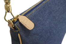 画像をギャラリービューアに読み込む, 極美品 Christian Dior クリスチャンディオール サドルポーチ アクセサリーポーチ ブルー デニム SLO44012 ゴールド金具 中古 4b002475