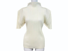 画像をギャラリービューアに読み込む, ISSEY MIYAKE イッセイミヤケ PLEATS PLEASE プリーツプリーズ 半袖トップス PP05-JK007 サイズ3 イエロー 美品 中古 4b002482