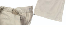 Load image into Gallery viewer, Christian Dior クリスチャンディオール パンツ ベージュ 刺繍 CDボタン チノパン コットン 12 美品 中古 4b002535