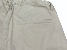 Load image into Gallery viewer, Christian Dior クリスチャンディオール パンツ ベージュ 刺繍 CDボタン チノパン コットン 12 美品 中古 4b002535