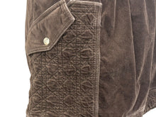 画像をギャラリービューアに読み込む, Christian Dior クリスチャンディオール スカート ブラウン カナージュ キルティング ベロア 12A 美品 中古 4b002536