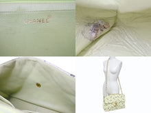 Load image into Gallery viewer, CHANEL シャネル デカマトラッセ30 Sフラップ Wチェーンショルダーバッグ ココマーク キャンバス レザー ゴールド金具 美品 中古 4b002544