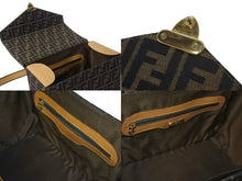 画像をギャラリービューアに読み込む, FENDI フェンディ バニティバッグ ショルダーバッグ 2WAY ズッカ柄 キャンバス レザー ブラウン ゴールド金具 美品 中古 4b002554