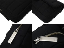 Load image into Gallery viewer, CHANEL シャネル チョコバー チェーンショルダーバッグ マトラッセ 8番台 ターンロック ナイロン ブラック 美品 中古 4b002570