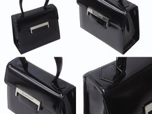 Load image into Gallery viewer, 極美品 YVES SAINT LAURENT イヴサンローラン ハンドバッグ トップハンドル カーフレザー ブラック ロゴ金具 シルバー金具 中古 4b002576