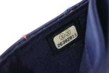 Load image into Gallery viewer, 極美品 CHANEL シャネル ワイルドステッチカードケース 26番台 ココマーク レザー ネイビー マルチカラー 中古 4b002579