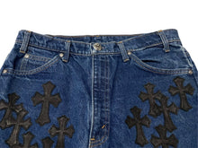 画像をギャラリービューアに読み込む, CHROME HEARTS クロムハーツ セメタリークロスパッチ デニムパンツ サイズ34 Levi's 517 リーバイス517 18パッチ 美品 中古 4b002599