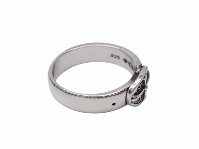 Like new CHROME HEARTS BELTED OVAL RING SML Small belt Oval ring Weight approx. 8.4g Size 24 Silver 925 Used 4b002602