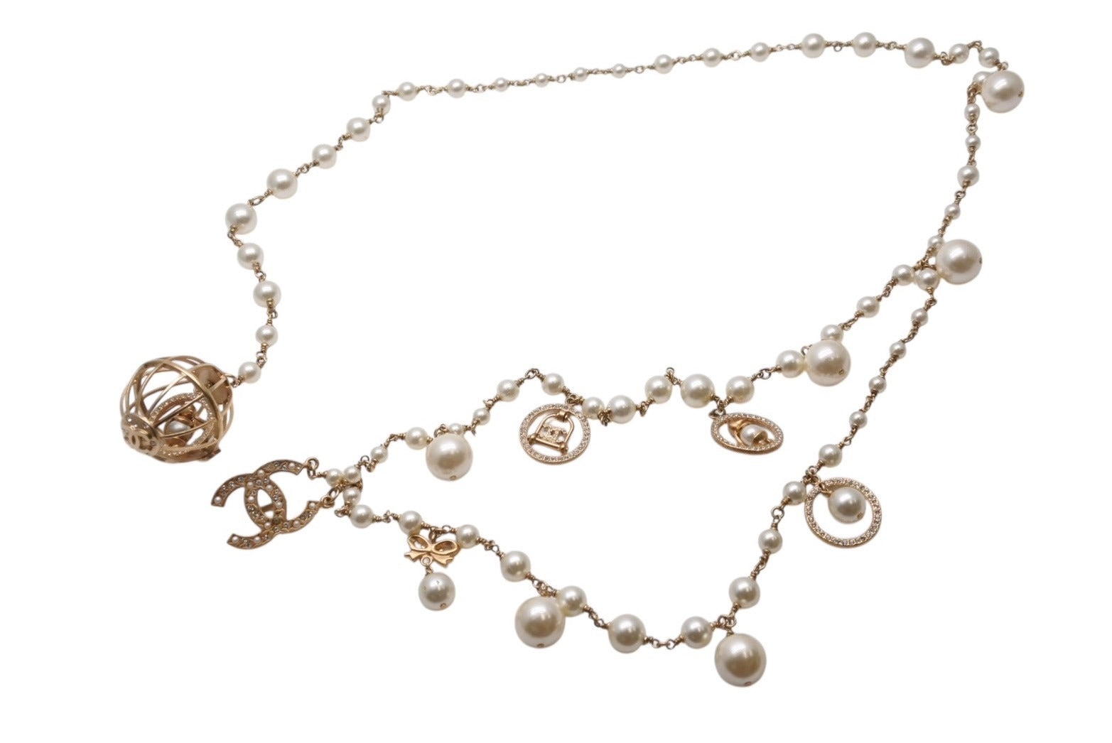 Brand様の 新品同様 シャネル ココマーク チェーンベルト ラインストーン CHANEL B21C CC ココマーク チェーンベルト ラインストーン ベルト