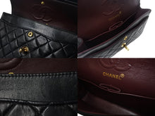 Load image into Gallery viewer, 極美品 CHANEL シャネル マトラッセ23 Wフラップ Wチェーンショルダーバッグ 5番台 ラムスキン ココマーク ブラック ゴールド金具 中古 4b002678