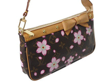 Load image into Gallery viewer, 極美品 LOUISVUITTON ルイヴィトン 村上隆 ポシェットアクセソワール ポーチ M92006 モノグラムチェリーブロッサム 中古 4b002682
