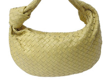 Load image into Gallery viewer, BOTTEGA VENETA ボッテガヴェネタ ザ ジョディ ラージ ソフトクラッチ型 ワンショルダーバッグ B08969138W イエロー 美品 中古 4b002689