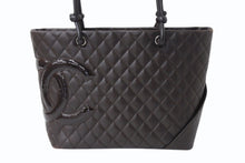 Load image into Gallery viewer, CHANEL シャネル カンボンライン ラージトートバッグ 10番台 A25169 ココマーク カーフスキン パテントレザー ブラウン 美品 中古 4b002692