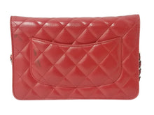 画像をギャラリービューアに読み込む, CHANEL シャネル チェーンウォレット ショルダーバッグ 長財布 19番台 ラムスキン ココマーク キルティング レッド 美品 中古 4b002700