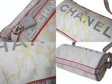 Load image into Gallery viewer, CHANEL シャネル スポーツライン ミニドラム ココマーク ショルダーバッグ 10番台 ラバー ホワイト レッド グレー シルバー金具 良品 中古 4b002714