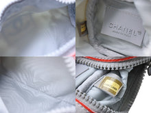 Load image into Gallery viewer, CHANEL シャネル スポーツライン ミニドラム ココマーク ショルダーバッグ 10番台 ラバー ホワイト レッド グレー シルバー金具 良品 中古 4b002714