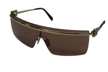 Load image into Gallery viewer, 極美品 MIUMIU ミュウミュウ キャットアイ サングラス アイウェア ZVN-70D イタリア製 メタル ブラウン ゴールド金具 中古 4b002717