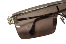 Load image into Gallery viewer, 極美品 MIUMIU ミュウミュウ キャットアイ サングラス アイウェア ZVN-70D イタリア製 メタル ブラウン ゴールド金具 中古 4b002717