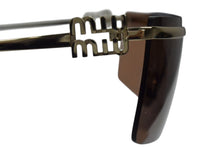 Load image into Gallery viewer, 極美品 MIUMIU ミュウミュウ キャットアイ サングラス アイウェア ZVN-70D イタリア製 メタル ブラウン ゴールド金具 中古 4b002717