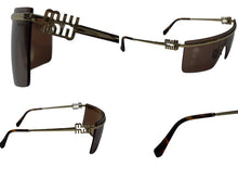 Load image into Gallery viewer, 極美品 MIUMIU ミュウミュウ キャットアイ サングラス アイウェア ZVN-70D イタリア製 メタル ブラウン ゴールド金具 中古 4b002717