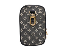 画像をギャラリービューアに読み込む, 極美品 LOUIS VUITTON ルイヴィトン モノグラム ミニ ウス ディジタル デジカメケース ポーチ M92066 グレー ネイビー 中古 4b002720