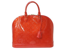 Load image into Gallery viewer, LOUIS VUITTON ルイヴィトン アルマGM ハンドバック ヴェルニ パテント M90096 レッド モノグラム 美品 中古 4b002727