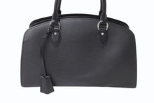 Load image into Gallery viewer, 極美品 LOUIS VUITTON ルイヴィトン ポンヌフPM ハンドバッグ M59072 エピ レザー ブラック シルバー金具 中古 4b002728