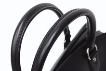 Load image into Gallery viewer, 極美品 LOUIS VUITTON ルイヴィトン ポンヌフPM ハンドバッグ M59072 エピ レザー ブラック シルバー金具 中古 4b002728