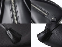 Load image into Gallery viewer, 極美品 LOUIS VUITTON ルイヴィトン ポンヌフPM ハンドバッグ M59072 エピ レザー ブラック シルバー金具 中古 4b002728