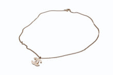 Load image into Gallery viewer, 極美品 CHANEL シャネル ココマーク ネックレス 重量約6.8g 07V刻印 全長約42.5cm メタル GP ゴールド 中古 4b002792