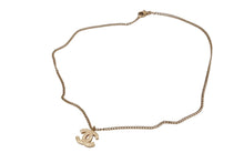 Load image into Gallery viewer, CHANEL シャネル ココマーク ネックレス 重量約6.4g 01A刻印 全長約41cm メタル GP ゴールド 美品 中古 4b002797