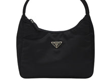 画像をギャラリービューアに読み込む, 極美品 PRADA プラダ ホーボー ハンドバッグ ワンショルダーバッグ 三角ロゴプレート MV519 ブラック ナイロン 中古 4b007728