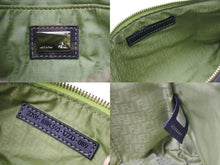 画像をギャラリービューアに読み込む, FENDI フェンディ アクセサリーポーチ ワンショルダーバッグ 8BR592 ズッカ柄 ブラウン ゴールド金具 美品 中古 4b002836