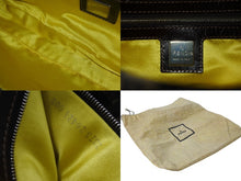 画像をギャラリービューアに読み込む, 極美品 FENDI フェンディ マンマバケット ワンショルダーバッグ 26424 ズッカ柄 フラワーモチーフ 刺繍 シルバー金具 中古 4b002837