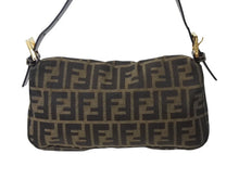 画像をギャラリービューアに読み込む, FENDI フェンディ マンマバケット ワンショルダーバッグ 26424 ズッカ柄 ブラウン キャンバス レザー ゴールド金具 美品 中古 4b002838