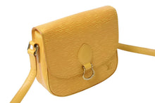 画像をギャラリービューアに読み込む, LOUIS VUITTON ルイヴィトン ミニ サンクルー ショルダーバッグ M52219 エピ レザー イエロー ゴールド金具 良品 中古 4b002842