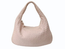 Load image into Gallery viewer, BOTTEGAVENETA ボッテガヴェネタ イントレチャート ミディアムヴェネタバッグ ショルダーバッグ ベージュ レザー 良品 中古 4b002862