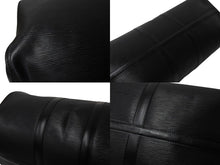 画像をギャラリービューアに読み込む, LOUIS VUITTON ルイヴィトン キーポル45 ボストンバッグ M42972 エピレザー ブラック ゴールド金具 美品 中古 4b002871