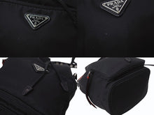 画像をギャラリービューアに読み込む, PRADA プラダ スタッズ 巾着 ショルダーバッグ 1BH038 イタリア製 ナイロン レザー ブラック レッド シルバー金具 美品 中古 4b002886
