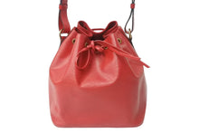 画像をギャラリービューアに読み込む, LOUIS VUITTON ルイヴィトン エピ ノエ 巾着ショルダーバッグ M44007 カスティリアンレッド レザー ゴールド金具 美品 中古 4b002903