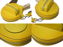 画像をギャラリービューアに読み込む, 新品未使用 FENDI フェンディ 卓球 セット ラケット ショルダーケース イタリア製 イエロー レザー 中古 4b002909