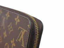 Load image into Gallery viewer, LOUIS VUITTON ルイヴィトン モノグラム ジッピーウォレット 長財布 M42616 ブラウン フューシャ ゴールド金具 美品 中古 4b002916