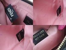 画像をギャラリービューアに読み込む, 極美品 FENDI フェンディ アクセサリーポーチ ショルダーバッグ ズッカ 8M0271 ブラウン ピンク ゴールド金具 中古 4b002918