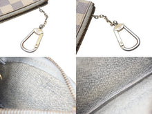 Load image into Gallery viewer, LOUIS VUITTON ルイヴィトン ダミエ アズール ポシェット クレ N62659 コインケース ホワイト 小物 良品 中古 4b002922