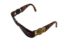 画像をギャラリービューアに読み込む, Gianni Versace ジャンニ ヴェルサーチ メデューサ ロゴ サングラス ブラウン プラスチック MOD 424 ゴールド金具 アイウェア 小物 美品 中古 4b002925