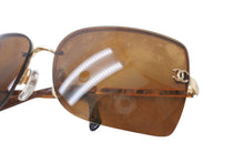 Load image into Gallery viewer, CHANEL シャネル リムレス サングラス 4112 c.125/73 サイズ65◻︎16 120 ココマーク ブラウン メタル レザー 良品 中古 4b002926