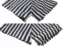 画像をギャラリービューアに読み込む, 新品同様品 CHANEL シャネル ストライプ 24年 アノラック メンズ ココマーク ジャケット P76215 サイズ36 ブラック ホワイト 中古 4b002941