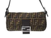 画像をギャラリービューアに読み込む, 極美品 FENDI フェンディ マンマバケット ワンショルダーバッグ 26424 ズッカ柄 キャンバス レザー ブラウン シルバー金具 中古 4b002969