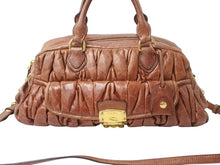 Load image into Gallery viewer, MIUMIU ミュウミュウ ハンドバッグ ショルダーバッグ マテラッセ 2way レザー ブラウン ゴールド金具 美品 中古 4b002972