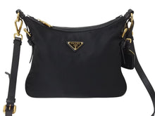 画像をギャラリービューアに読み込む, PRADA プラダ ショルダーバッグ トライアングルロゴ ナイロン レザー ブラック ゴールド金具 美品 中古 4b002985